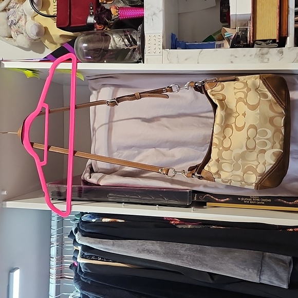 Coach Mini Soho - Picture 4 of 15